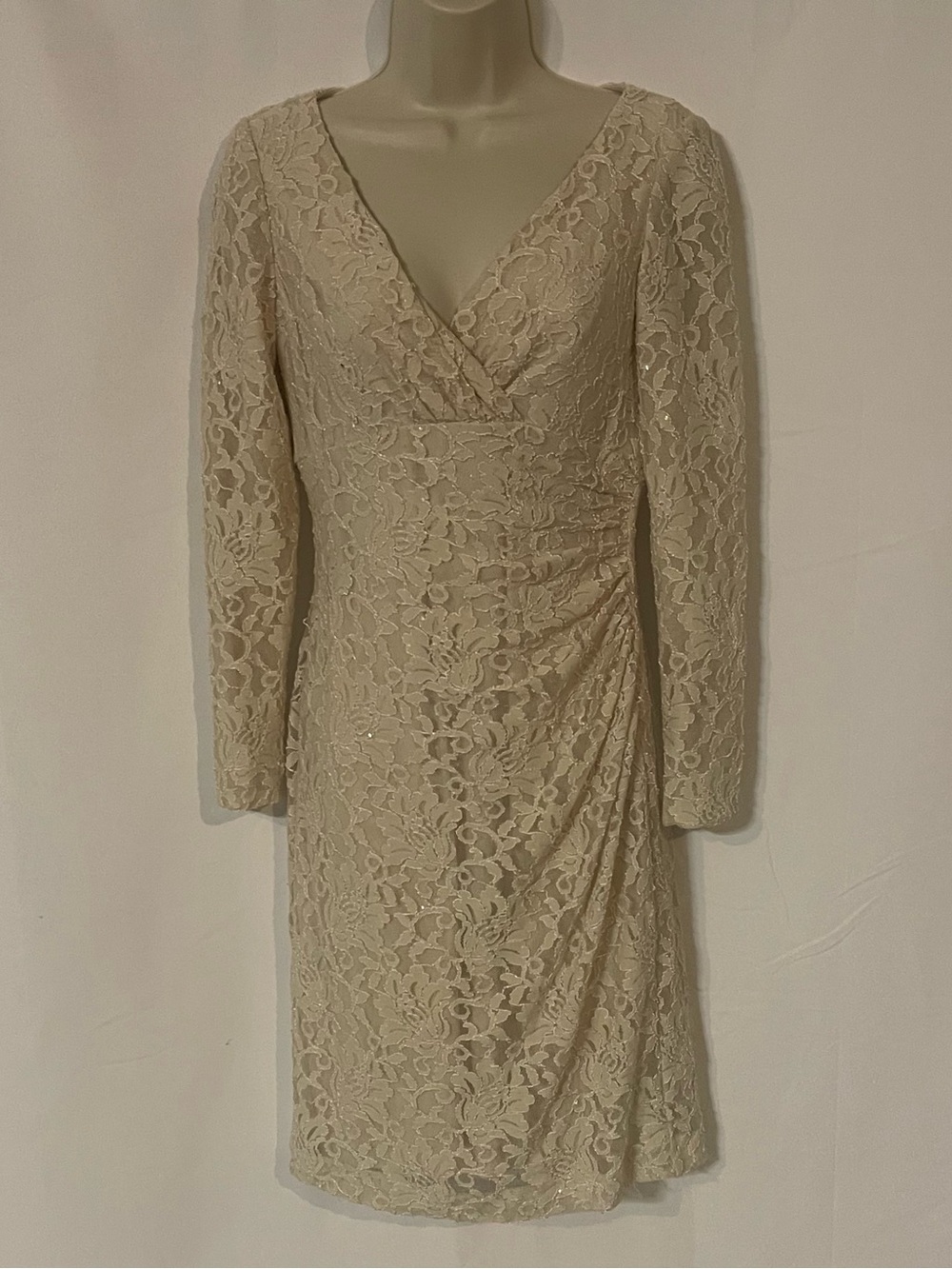 Lauren Ralph Lauren Cream Lace V-Neck Long Sleeve Dress